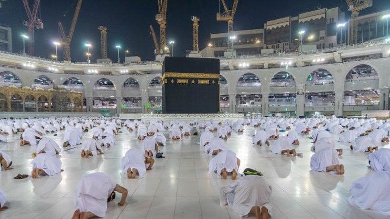 Saudi akan Buka Umrah Internasional