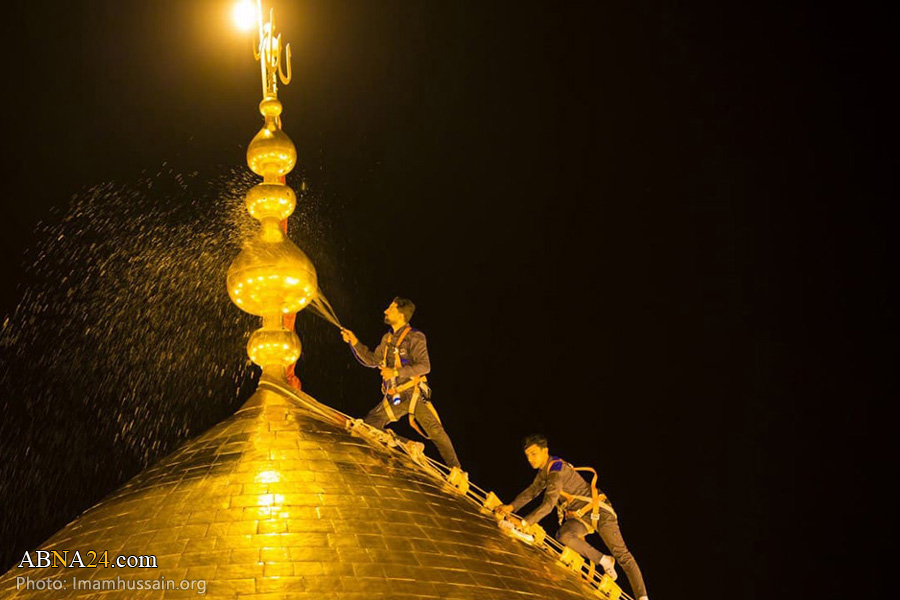 تصویری رپورٹ/ محرم الحرام کی آمد پر حرم حسینی کے گنبد کی دھلائی