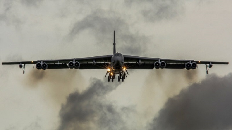 Ratusan Anggota Taliban Tewas Digempur B-52 Amerika
