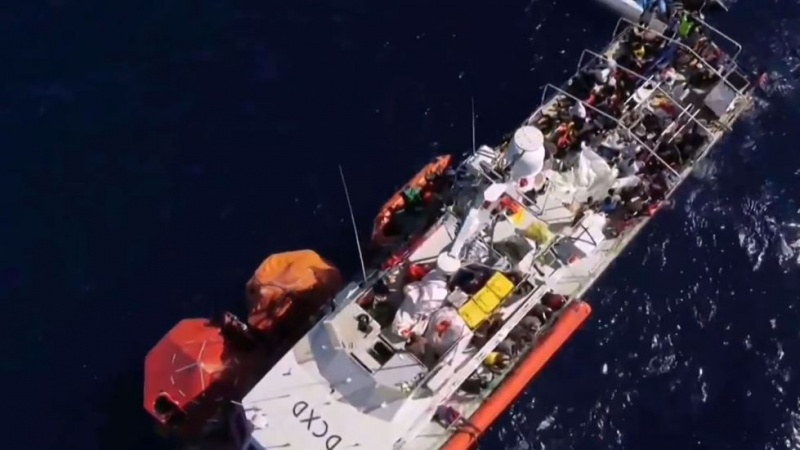 Italia: 800 migranti autorizzati a sbarcare in Sicilia