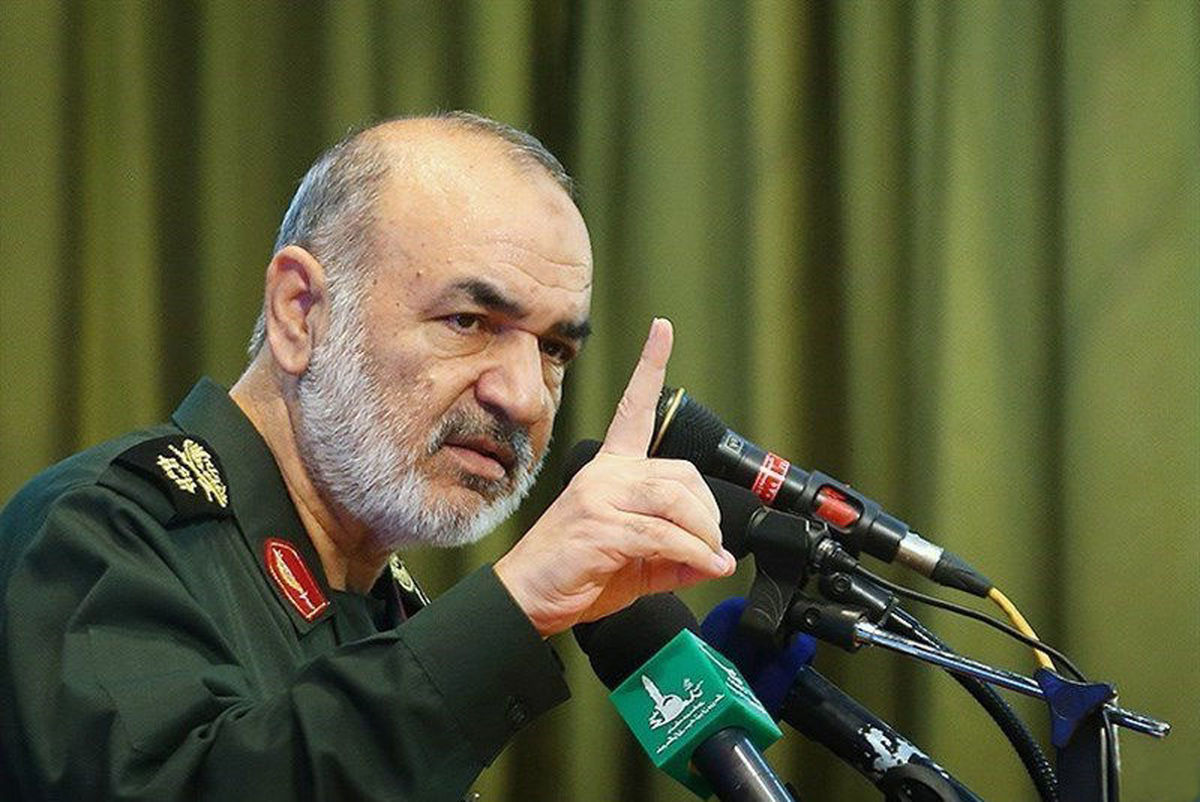 IRGC chief: Iran waiting a wrong move by Israeli regime to destroy it completely 
