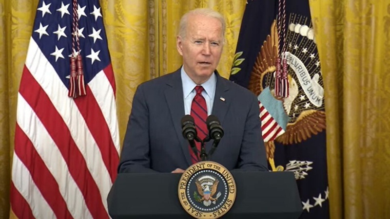 Biden: ABD'deki yolların beşte biri ve 45 bin köprü kritik durumda