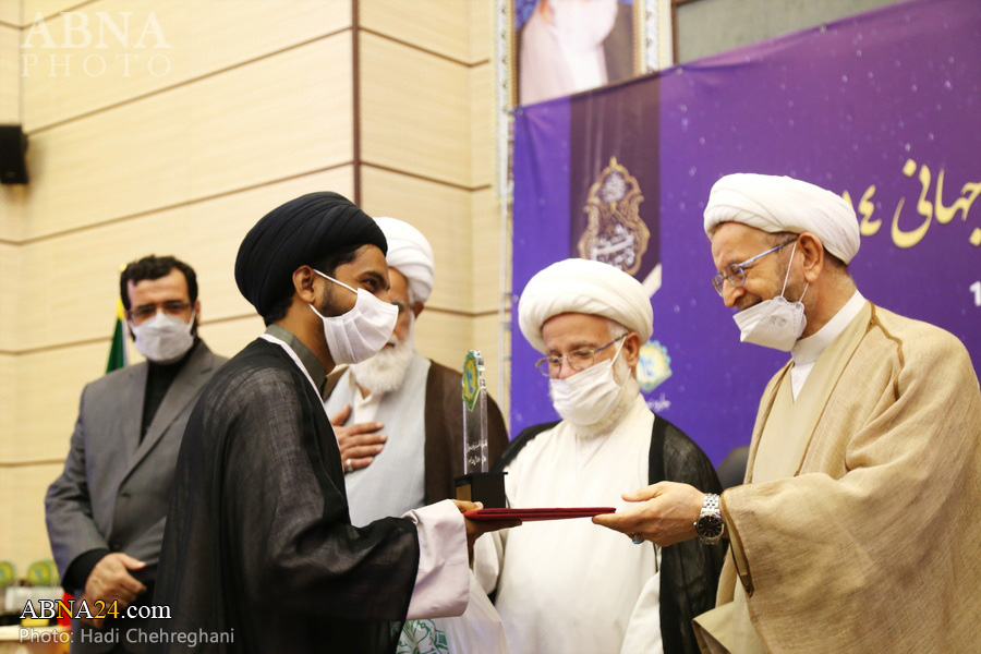Photos2: Closing ceremony of first “World Prize 114” 