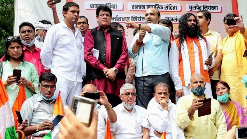 आख़िरकार दिल्ली पुलिस को होश आ ही गया, मुसलमानों के ख़िलाफ़ ज़हर उगलने वाले छह लोगों को गिरफ़्तार किया, बाक़ी के लिए दबिश शुरु
