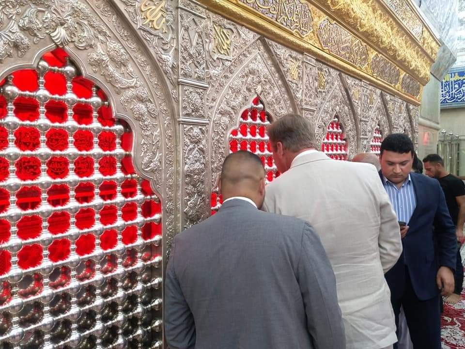 Photos: Ambassador of Netherlands to Baghdad visit Imam Hussain holy shrine