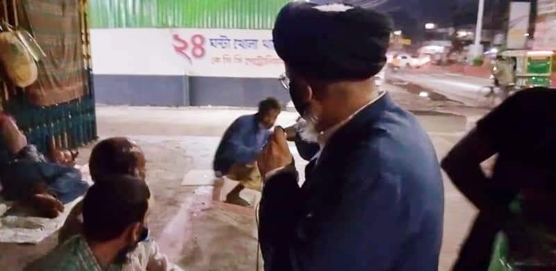 Photos: Distribution of food to needy people during month of Muharram in Khulna, Bangladesh