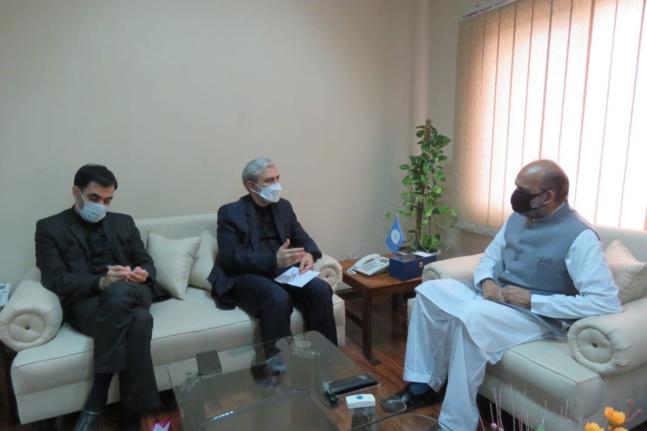 Iranian envoy, Pakistani religious official discuss Ummah unity, Islamophobia 