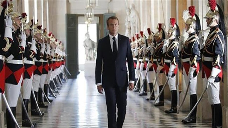 Paris craint un coup d'Etat militaire?