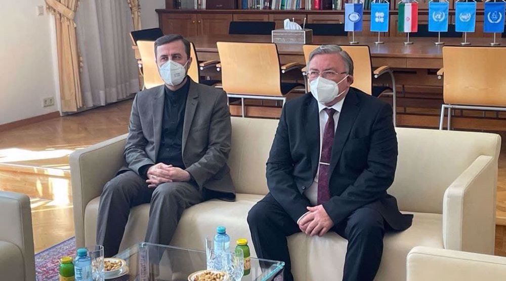 “Los enviados de Irán y Rusia discuten la reanudación de las conversaciones en Viena sobre el acuerdo nuclear”