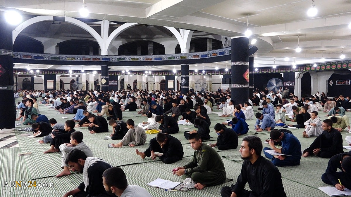 Photos: 8th Night of Muharram mourning ceremony at Urwatul Wusqa university of Lahore