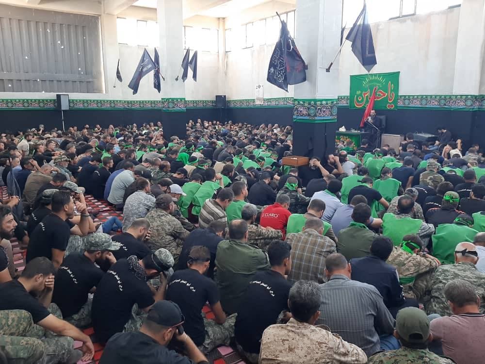 سوريا: بلدتي "نبل والزهراء" تحيي ذكرى عاشوراء+ (صور)