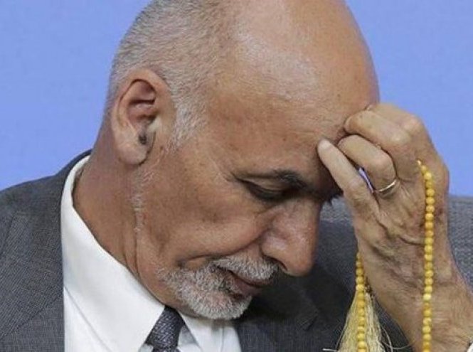 الإمارات تستقبل الرئيس الأفغاني الفار أشرف غني وأسرته "لأسباب إنسانية"