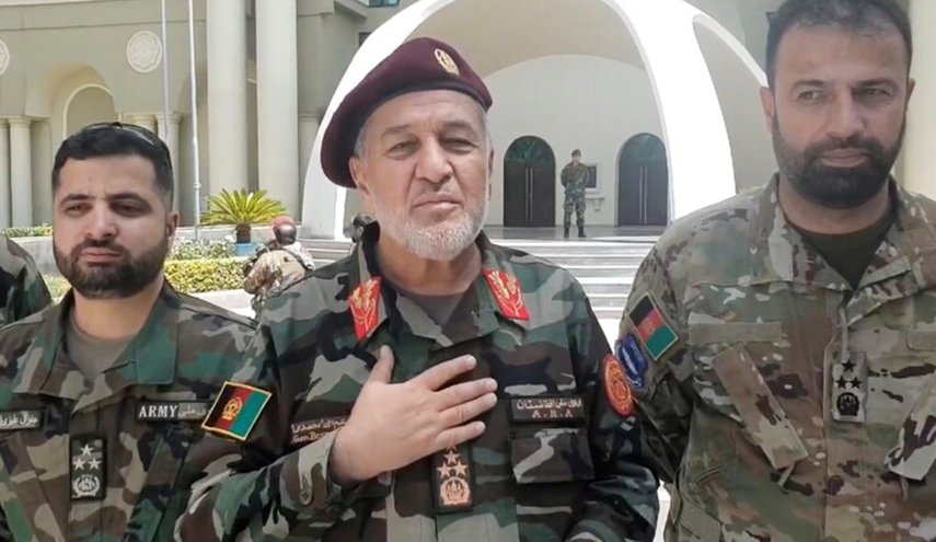 وزير الدفاع في حكومة غني يعلن طرد "طالبان" من 3 مناطق في بغلان