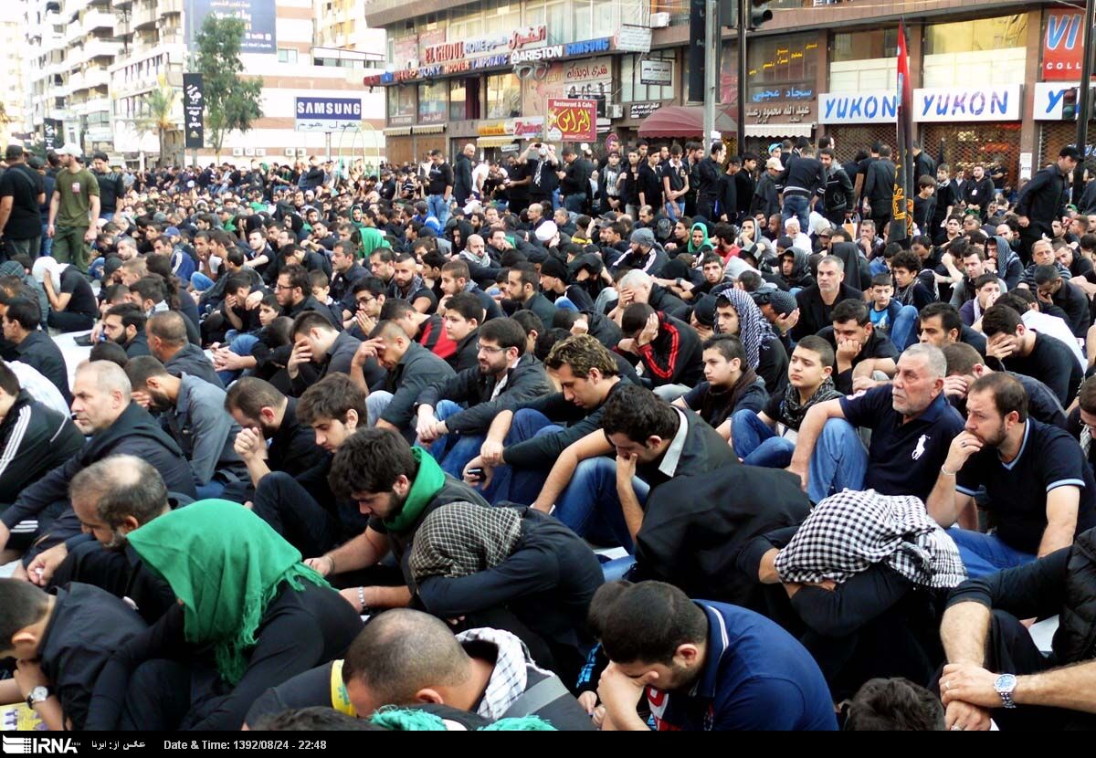 Lebanese marking Ashura mourning ceremonies
