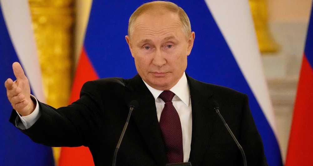 Putin critica la política de imponer 'valores externos' en Afganistán