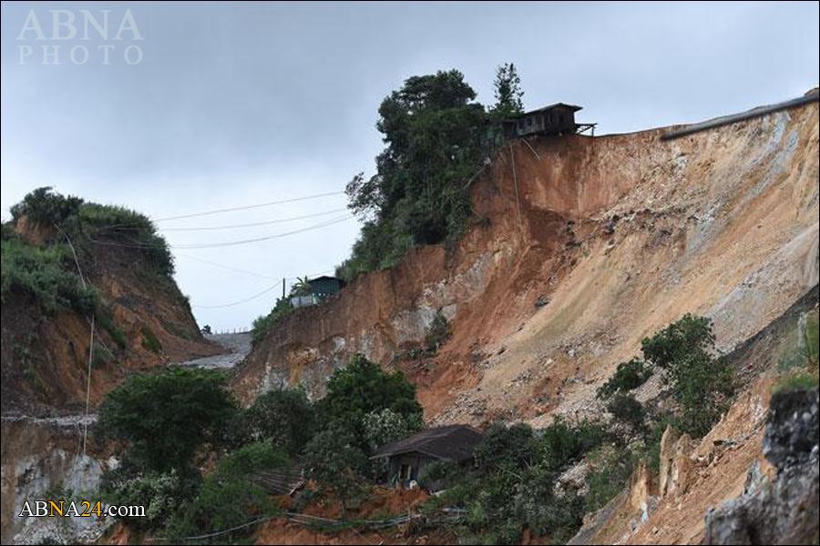 ဖားကန႔္ ေျမၿပိဳမႈ ၃ ဦးေပ်ာက္ဆုံး ေန