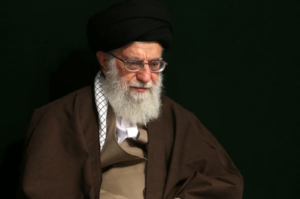 Imam Khamenei offers condolences on demise of senior cleric