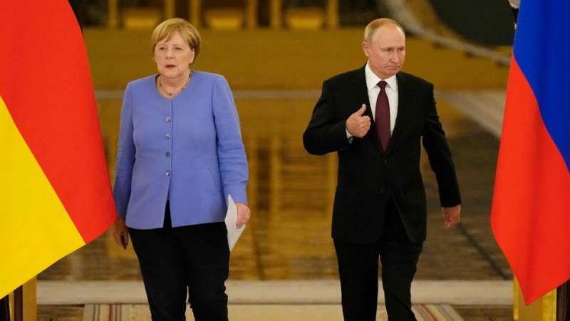 Putin Memperingatkan Ancaman Teroris di Suriah
