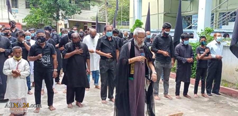 Photos: Imam Hussain mourning ceremony in Ashura held at Anjuman Panjatani Hussainiya, Khulna