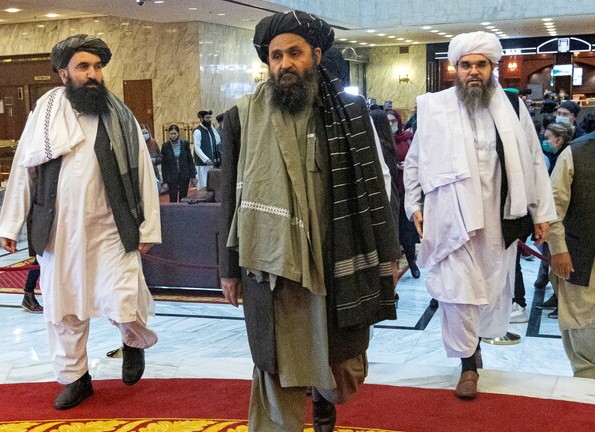 مدير الـ"CIA" التقى مع زعيم "طالبان" عبد الغني برادار