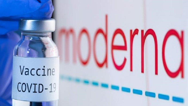 Giappone sospende l’uso del vaccino Moderna
