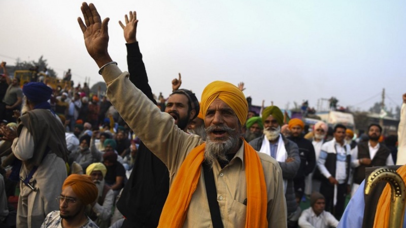 हरियाणा में किसानों पर लाठीचार्ज, कई बुरी तरह से घायल