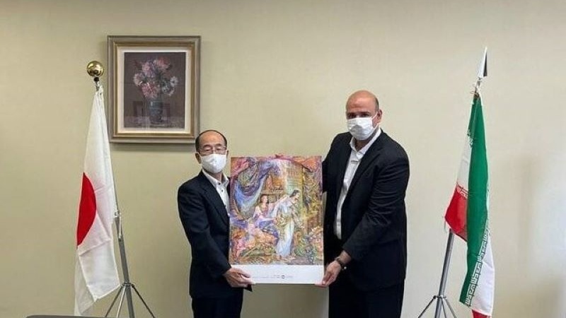 イランの有名な画家の傑作が、とちぎ国際センターに寄贈