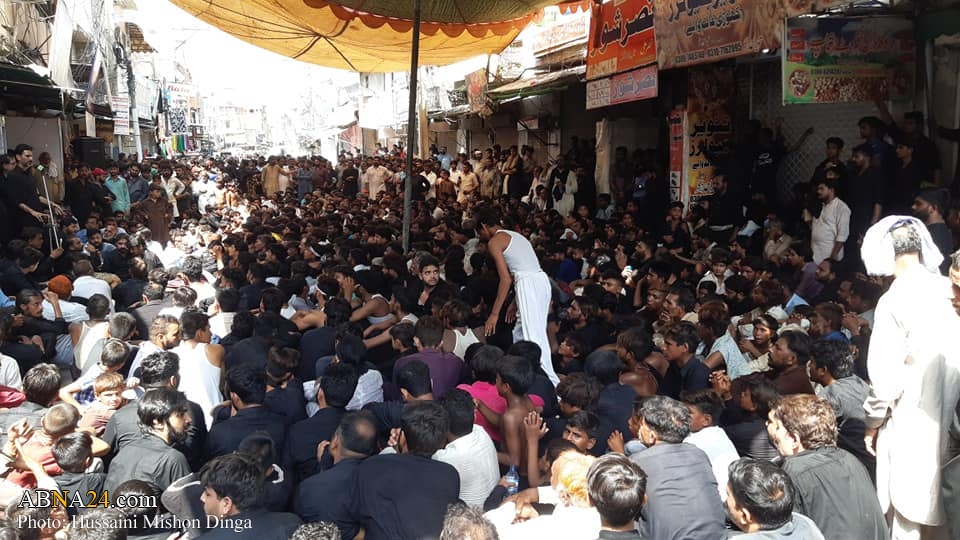 Photos: Ashura procession in Dinga, Punjab Province
