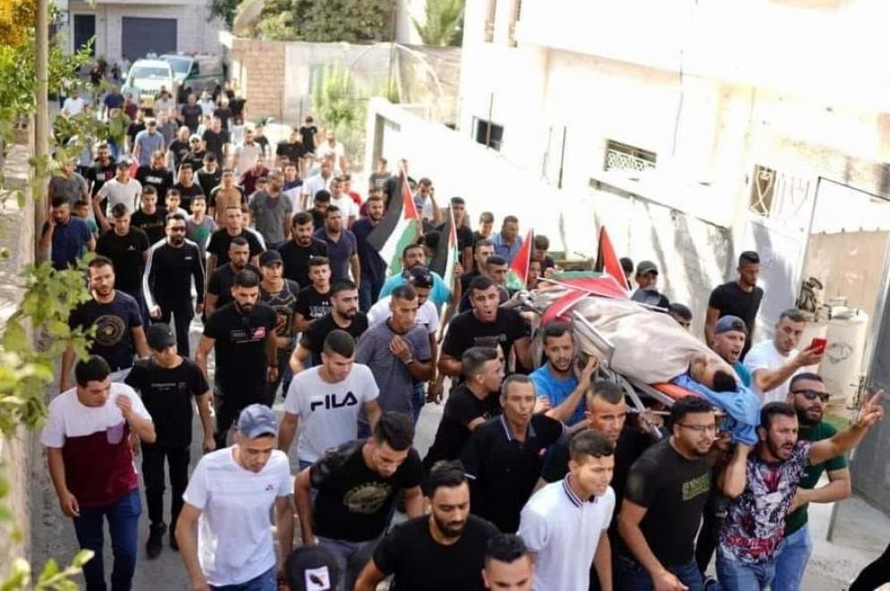تشييع شهيد فلسطيني قضى برصاص العدو الاسرائيلي