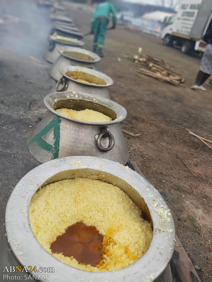 تقارير مصورة / المسلمون السنة يطبخون الطعام بكميات كبيرة في أيام محرم بمدينة "ديربان"