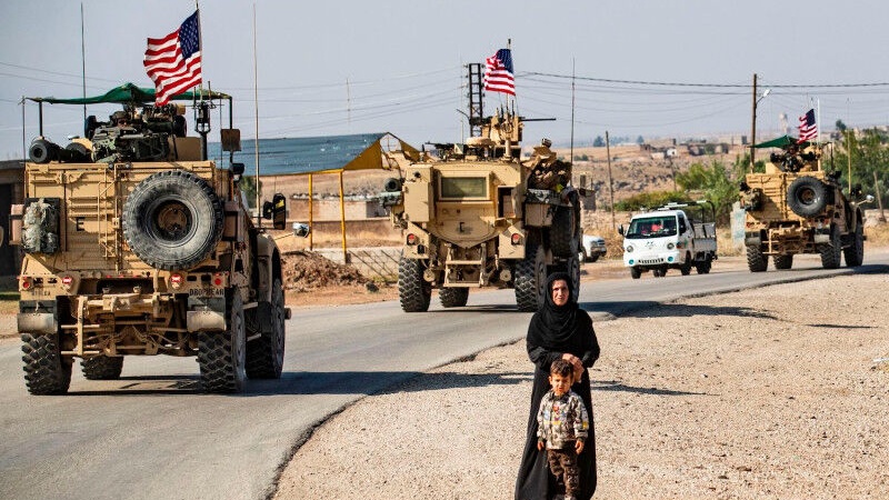 米軍が、シリア国内の3箇所の基地から退去