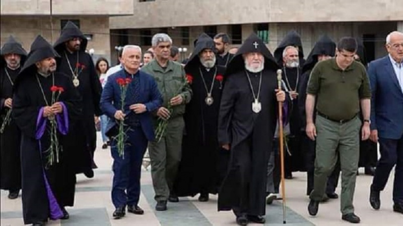 Ермәнистан рәһбәрлији Гарабағын мүстәгиллијинә тәкид едир