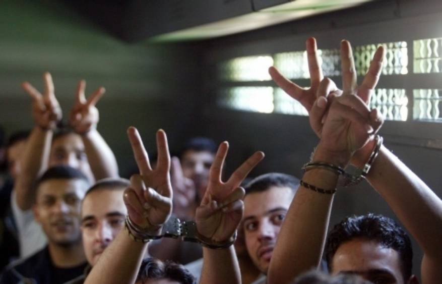 فلسطين: مخاطر على حياة 6 أسرى مضربين عن الطعام