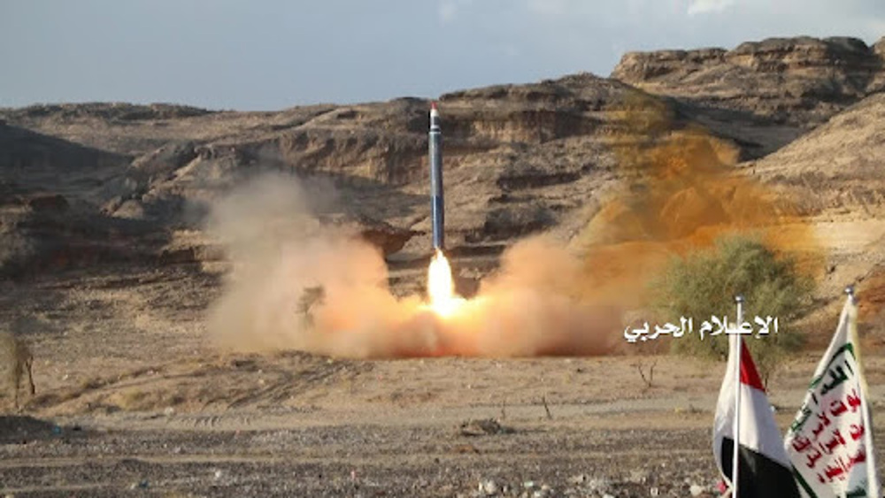 Yemenis launch retaliatory missile, drone strikes on Saudi Arabia 