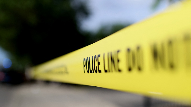 米で弁護士が頭部を撃たれ負傷、妻子が殺害された３カ月後に