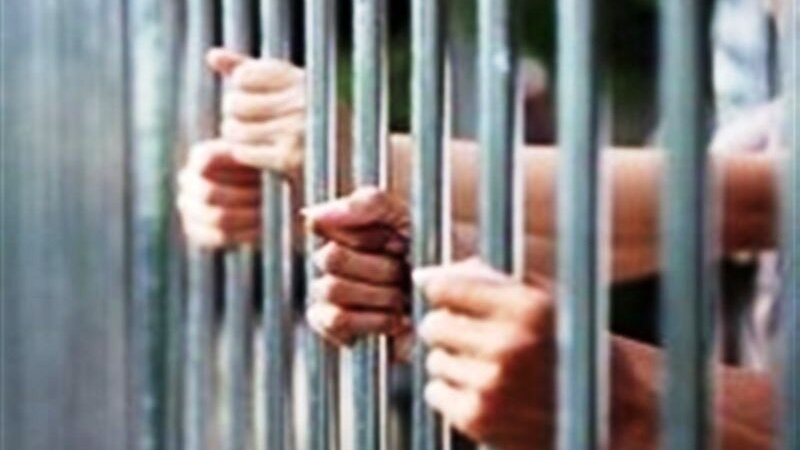 Азәрбајҹанда 122 сијаси мәһбус вар
