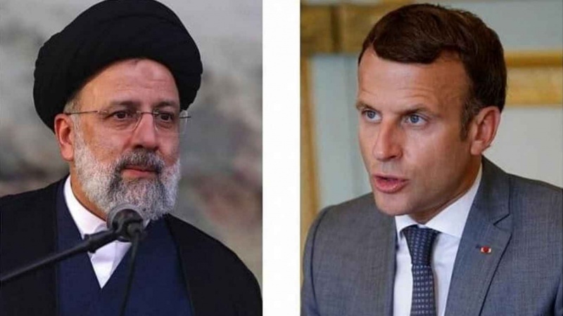イラン大統領、「ISISは米が生み出した」　仏大統領との電話会談で