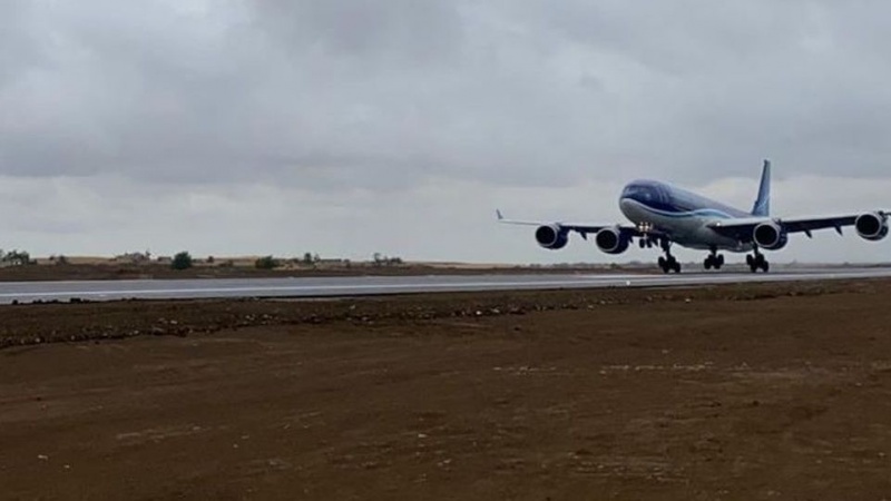 Bakü'den Fuzuli Uluslararası Havalimanı'na ilk uçuş gerçekleştirildi