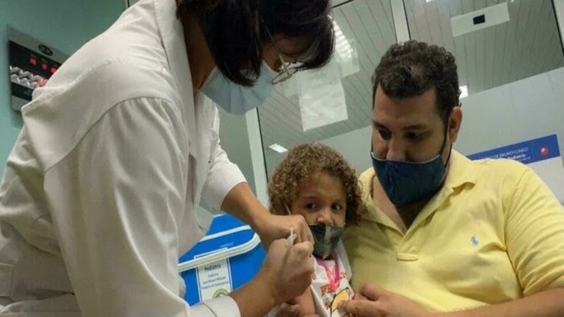 Küba'da 2 Yaşına Kadar Çocuklara Corona Aşısı