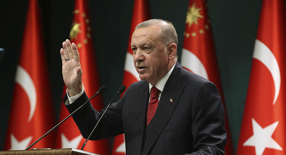 أردوغان يتهم اليونان بـ "التعنت" بسبب أزمة اللاجئين