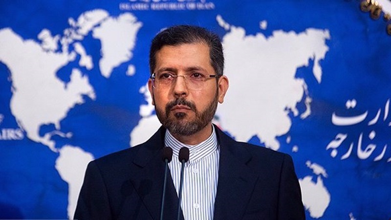 अरब देशों को ईरान के ख़िलाफ़ पुराना राग अलापने के बजाए इस्राईल के अत्याचारों पर ध्यान देना चाहिए, तेहरान
