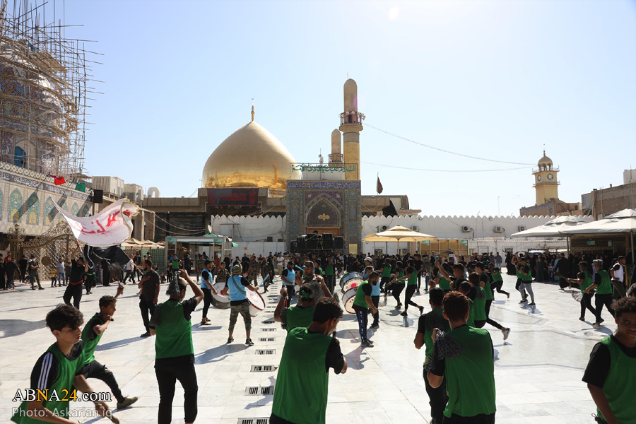 تقارير مصورة / موكب عزاء حسيني في حرم الامامين العسكريين (ع)