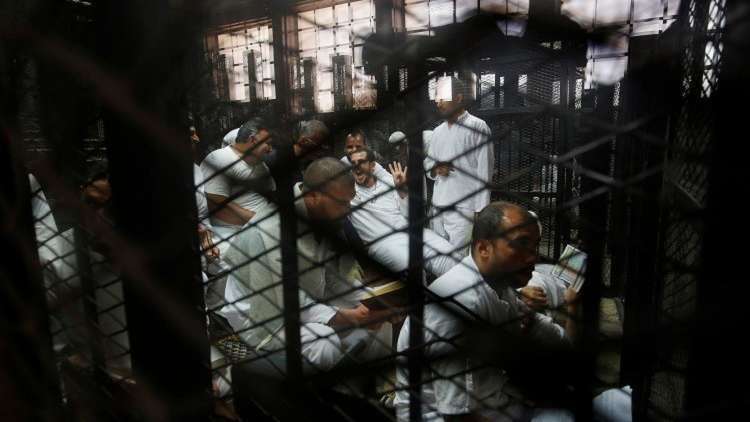 أحكام بالإعدام والمؤبد والمشدد على عشرات المتهمين في مصر
