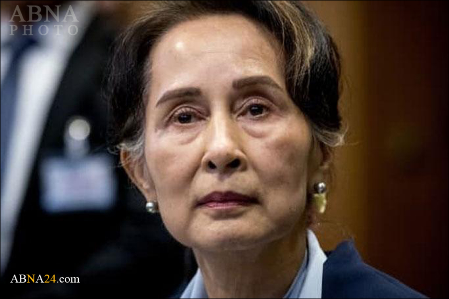 ေဒၚေအာင္ဆန္းစုၾကည္ တရားခြင္ အတြင္း ထိုင္ႏိုင္ျခင္း မရွိသည့္ က်န္းမာေရး အေျခ အေနေၾကာင့္ ယေန႔ ခြင့္တိုင္ၾကား