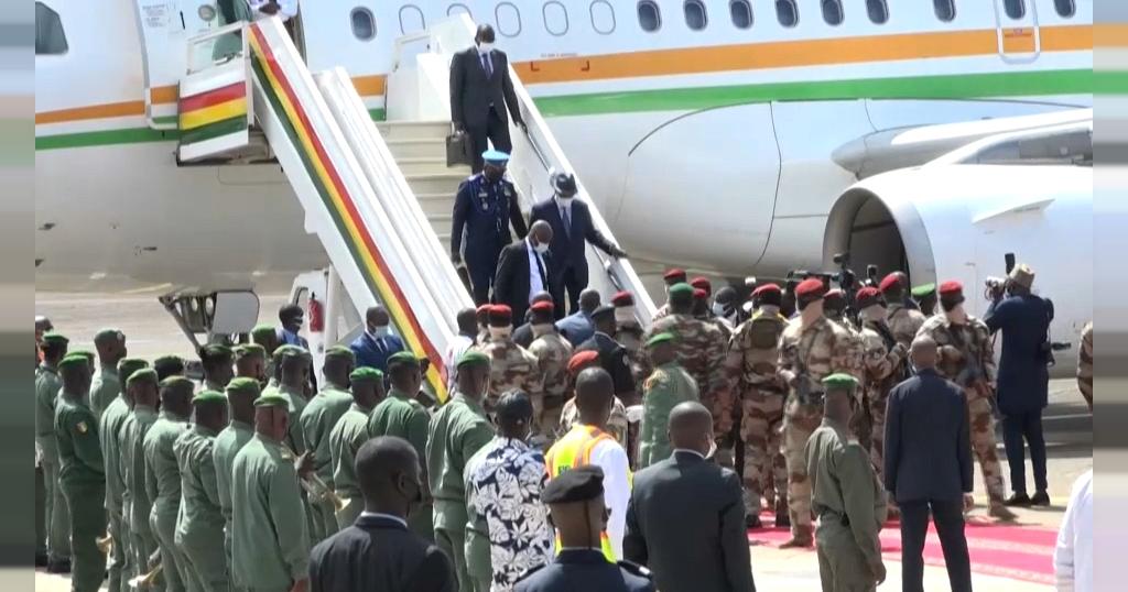 Shugaban Kasar Ivory Coast Ya Isa Conakry Don Ganawa Da Sojoji Masu Juyin Mulki