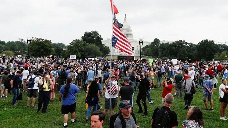 Сторонники Трампа провели митинг у здания Конгресса США