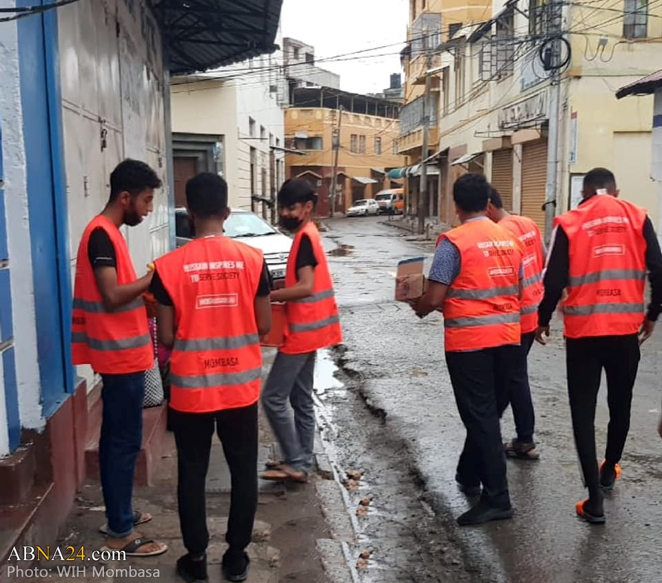 تقارير مصورة / متطوعو "من هو الحسين (ع)؟" يوزعون الطعام على الاطفال الايتام في مدينة "مومباسا"