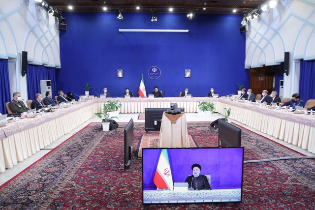 Pres. Raisi: No obstacles to strengthen economic relations with neighbouring countries, region