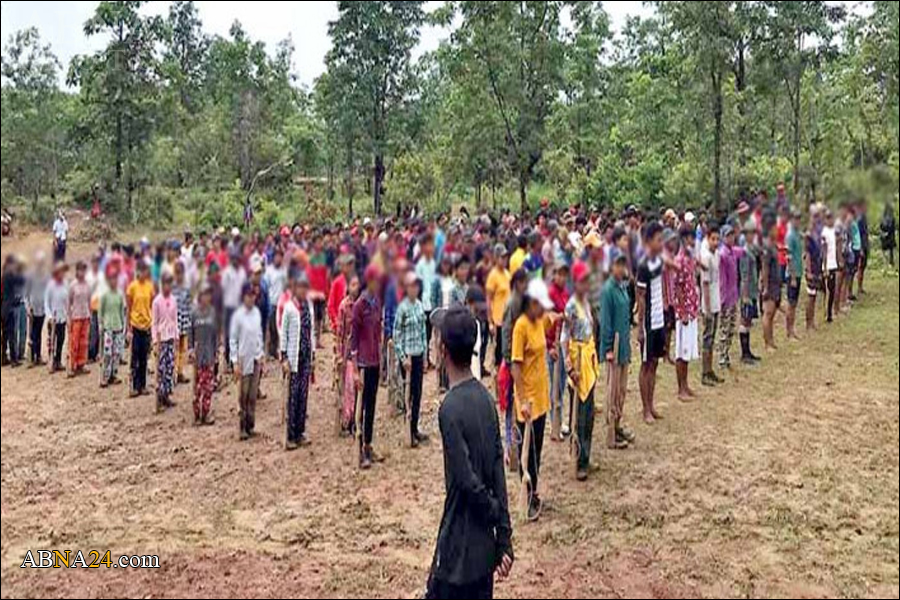   PRA စခန္းတြင္ ျပည္သူ ရာ ႏွင့္ ခ်ီ စစ္သင္တန္း လာတက္၊ ရိကၡာ ႏွင့္ လက္နက္ ဝယ္ရန္ အလွဴရွင္မ်ား လိုအပ္ေန