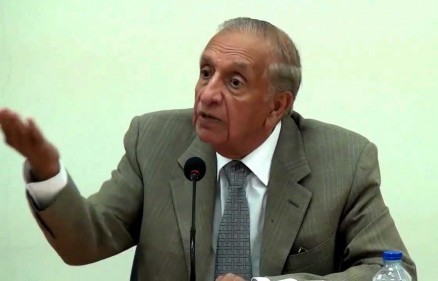 الشعب البحريني يستحق الحصول على ديمقراطية مترسخة